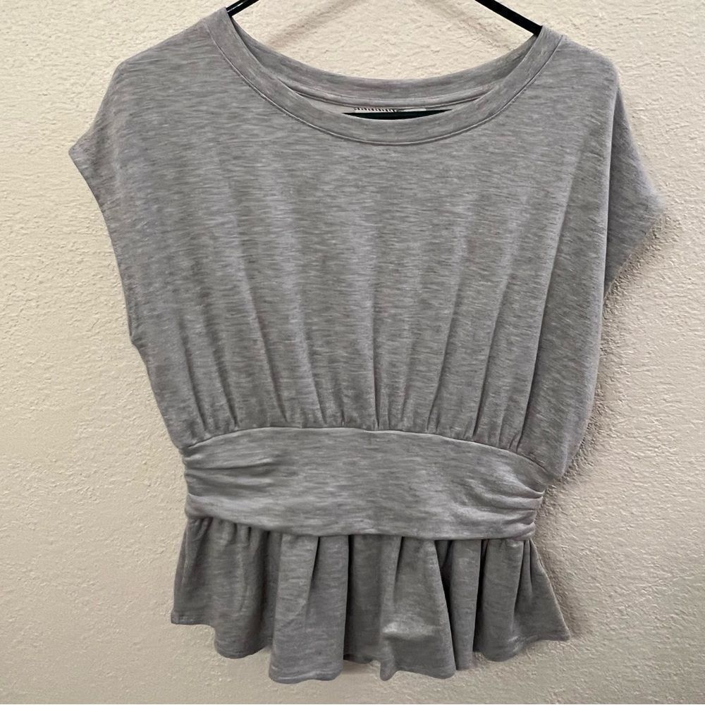 Urban Outfitters Sleeveless Gray Top Size Small